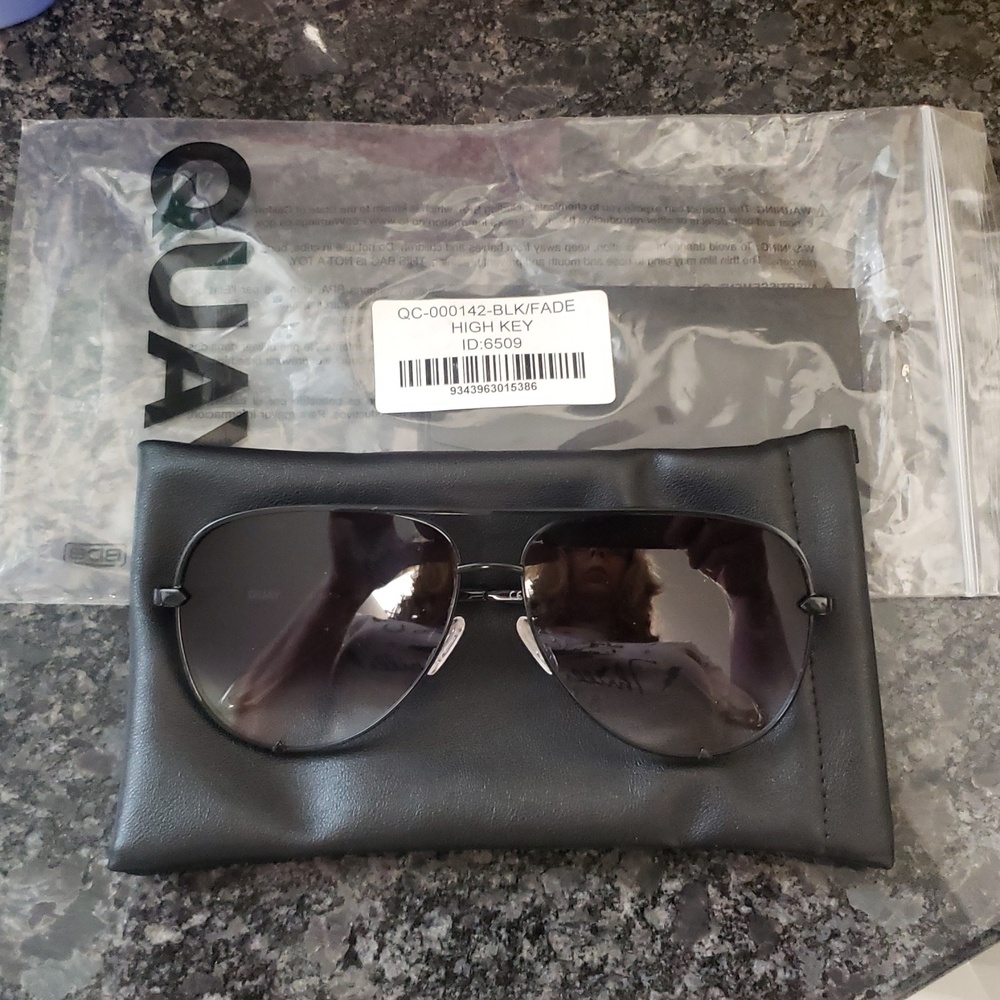 Quay Australia Black Aviator Sunglasses